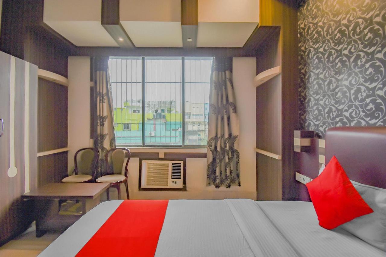 Oyo 1851 Hotel Sefali Deluxe Calcutta Exteriör bild